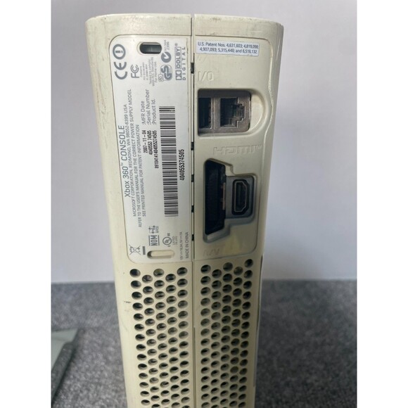Microsoft Xbox 360 HDMI Console For Parts or Repair - Picture 9 of 14